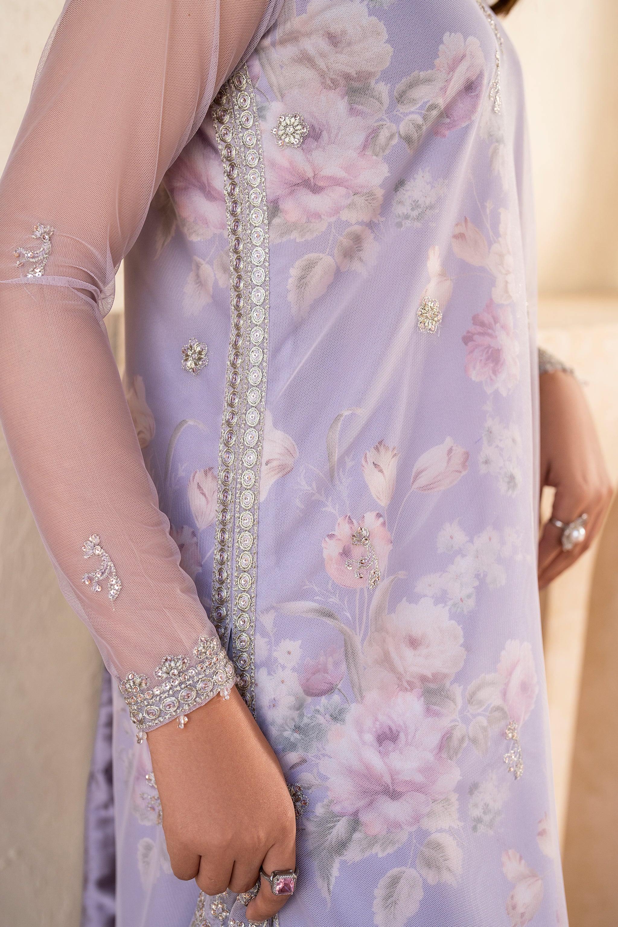 LOTUS - Image 6